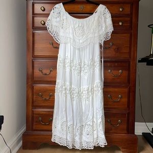 BCBG MAXAZRIA White, BOHO, lace dress
